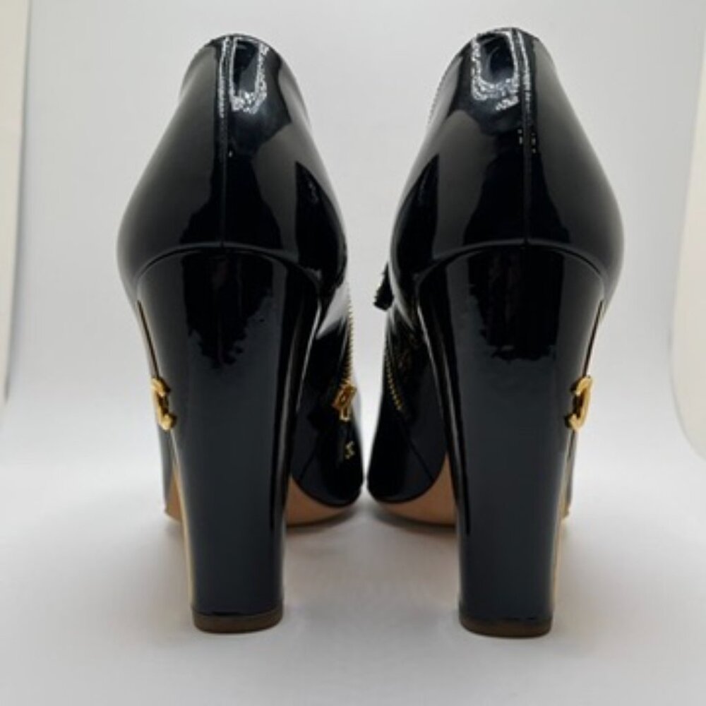 CHANEL Open-Toed Ankle Boot with Gold Detail Sz EUR 37/ US 6.5 - Picture 10 of 11